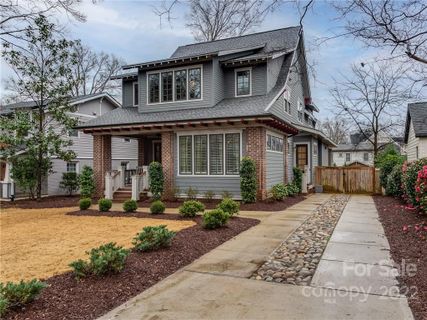 2604 Laburnum Avenue