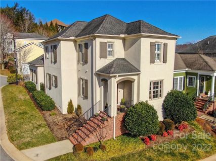 202 Leucothoe Lane