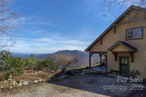 1305 Gateway Parkway 16
