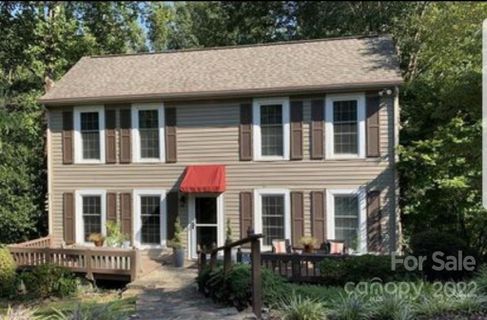 114 Wedgewood Drive sold home in Wedgewood, Morganton, NC