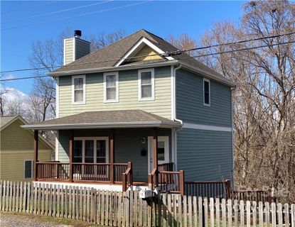 12 Cross Place sold home in Cottage Park, Asheville, NC