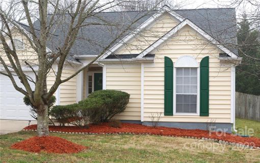 485 Debra Circle