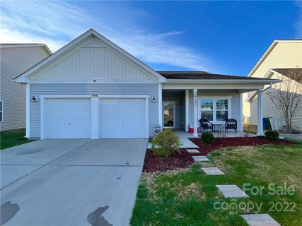 3296 Saddlebrook Drive