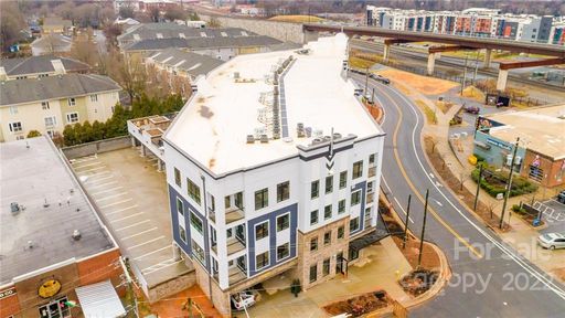 3630 N Davidson Street 3303