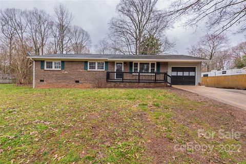 4400 Knightwood Drive