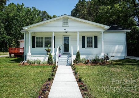 604 W Liberty Street 1 sold home in West View, York, SC