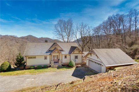 5 Braeburn Way sold home in The Knolls At Campbell Mountain Estates, Waynesville, NC