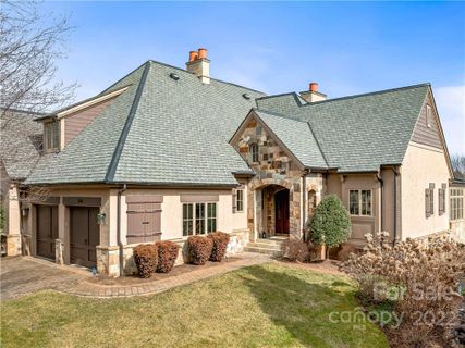 34 Foxbridge Way