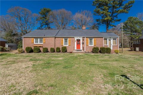 1020 Temple Court