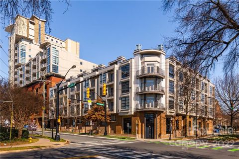 525 E 6th Street 302