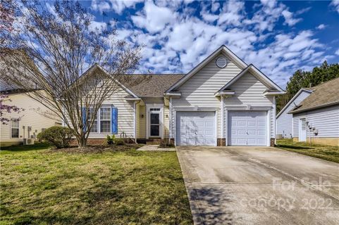 1002 Farmingham Lane