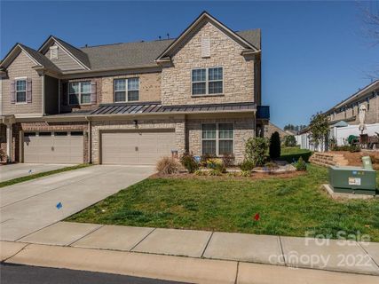 3076 Hartson Pointe Drive
