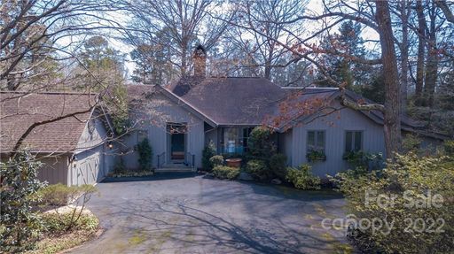82 Fairway Ridge