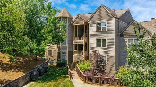 13824 Queens Harbor Road