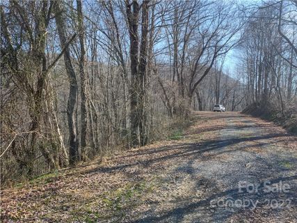 Lot 22 Griska Drive sold home in Rock House Cove, Clyde, NC