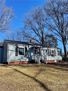 2532 Brentwood Place