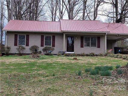 134 Robinhood Loop sold home in Sherwood Forest, Statesville, NC