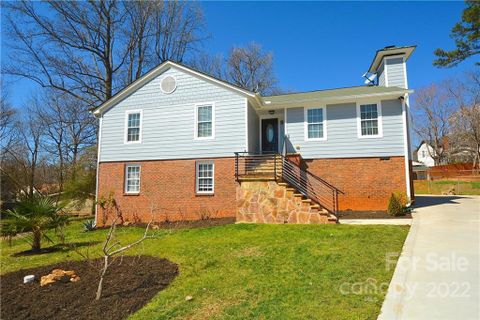 9601 Heartwood Lane