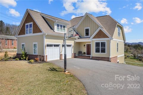 1480 Jenkins Valley Road sold home in Maplewood Village, Alexander, NC