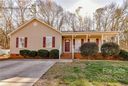 310 Sugar Creek Crossing sold home in Fort Mill, SC