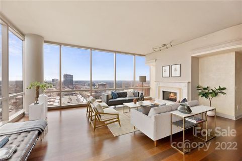315 Arlington Avenue 2102