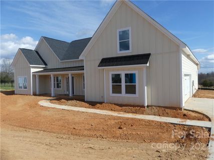 3758 Old Village Drive sold home in Old Village, Maiden, NC