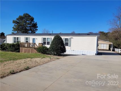 384 Stutts Road sold home in Cove View Park, Mooresville, NC