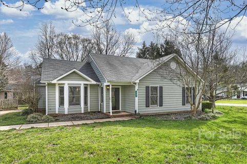 2201 Indian Cross Trail