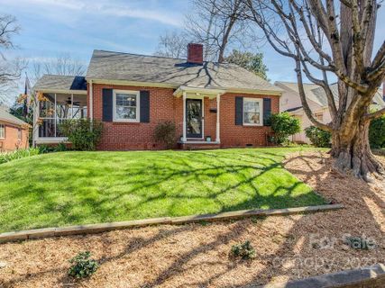 717 Woodruff Place
