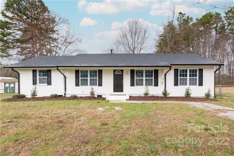3053 Earl Lane sold home in Crawford Heights, Gastonia, NC