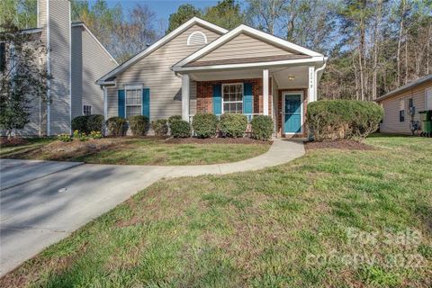12049 Stewarts Crossing Drive