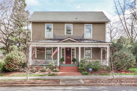 Previously sold for $505,000