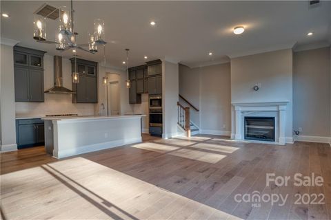 5016 Catterick Court