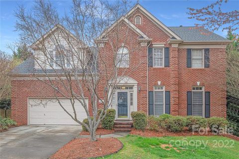 4604 Walnut Knoll Drive