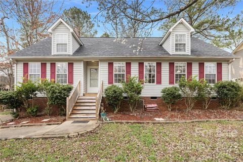 1627 Amanda Lane