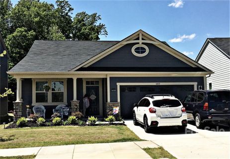 14135 Magnolia Walk Drive
