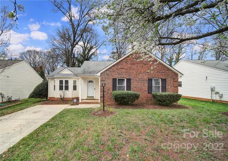3425 Covington Oaks Drive sold home in Covington, Charlotte, NC