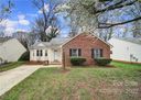3425 Covington Oaks Drive sold home in Charlotte, SC