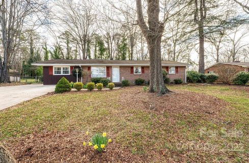 3120 7th Street Drive sold home in Hidden Valley, Hickory, NC