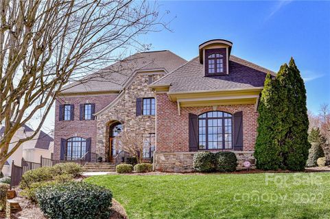 10913 Ballantyne Crossing Avenue