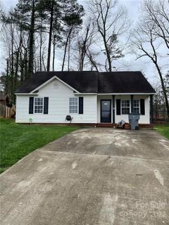 2200 Blue Hampton Lane