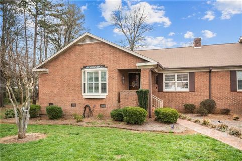 400 Swaim Court sold home in Castlewood, Salisbury, NC