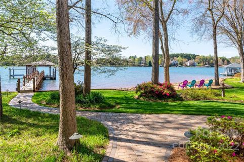 300 Lake Mist Drive