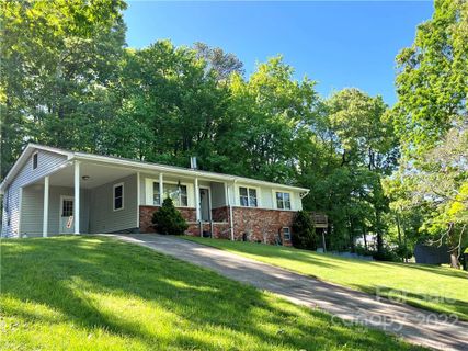 5 Lower Stradley Mountain Road 8&9 sold home in Stradley Mountain Park, Asheville, NC