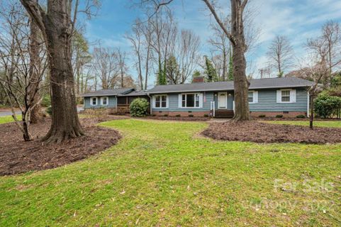 3350 2nd Street Place sold home in W L Mitchell Estate, Hickory, NC