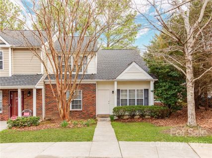 723 Mountainwater Drive