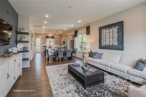 10008 Hemingway Place 24 sold home in Gatsby, Charlotte, NC