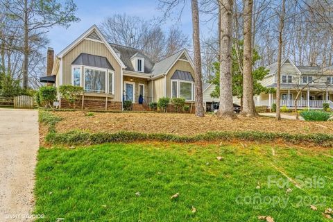 1722 Lost Tree Lane