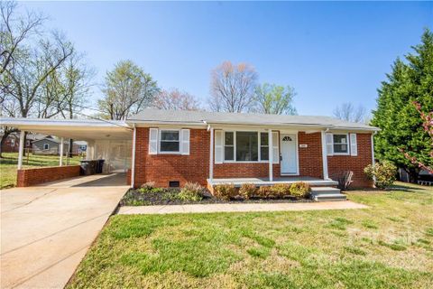 205 Fieldstone Circle sold home in Ashley Park, Statesville, NC