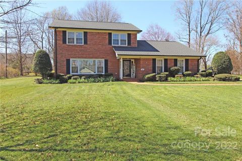301 Knollwood Drive sold home in Knollwood, Forest City, NC